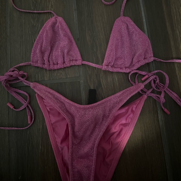 Triangl bikini size small - Picture 2 of 2